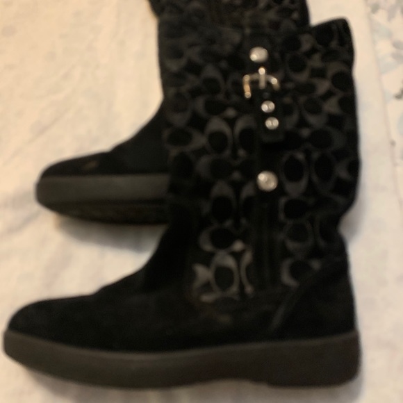 Coach Boots. Never Worn. Size 9 - Picture 1 of 2
